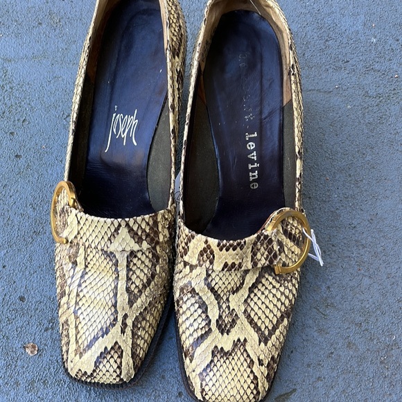 Fantastic couture Herbert Levine shoes! - Picture 5 of 10